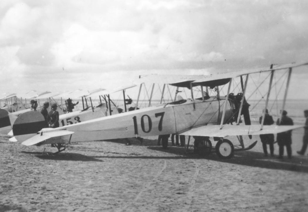 http://www.airwar.ru/image/idop/other1/avro504r/avro504r-10.jpg