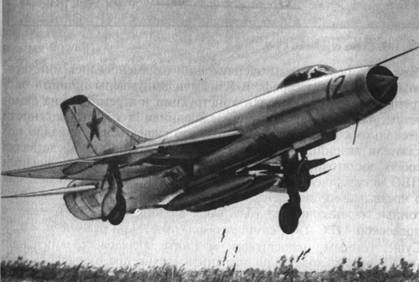 Самолет Су-9