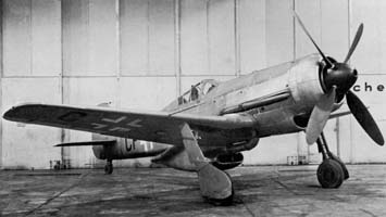 http://www.airwar.ru/image/i/fww2/fw190c-i.jpg