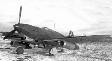 http://www.airwar.ru/image/i/fww2/yak7r-i.jpg