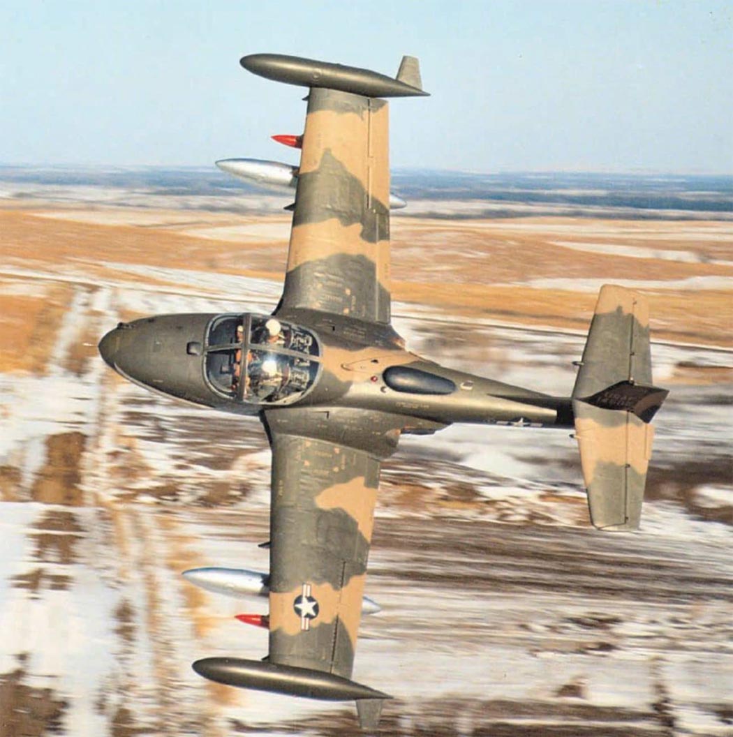 http://www.airwar.ru/image/idop/attack/a37a/a37a-8.jpg