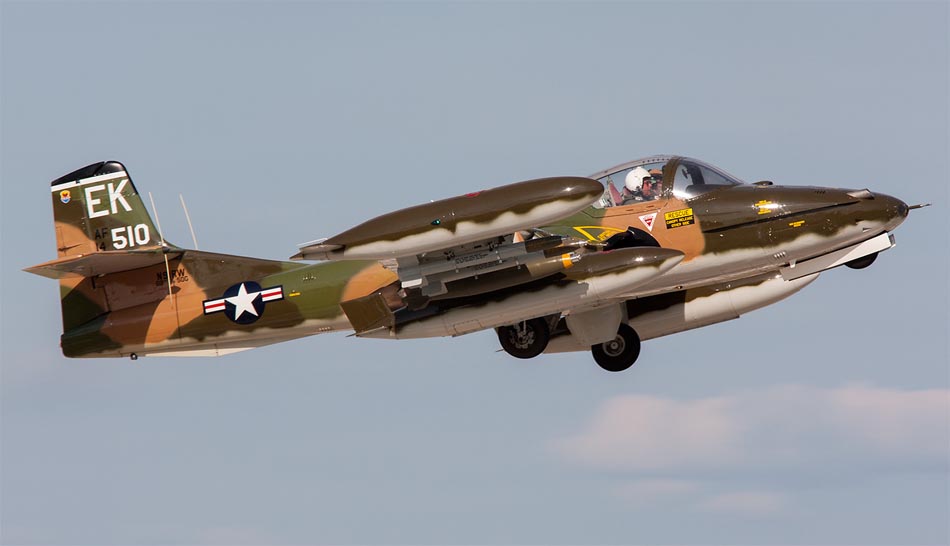 http://www.airwar.ru/image/idop/attack/a37a/a37a-9.jpg