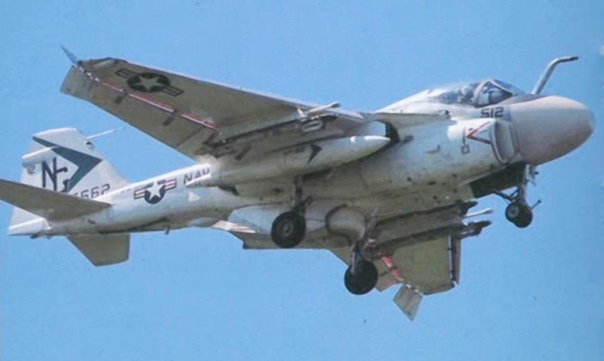 http://www.airwar.ru/image/idop/attack/a6c/a6c-11.jpg