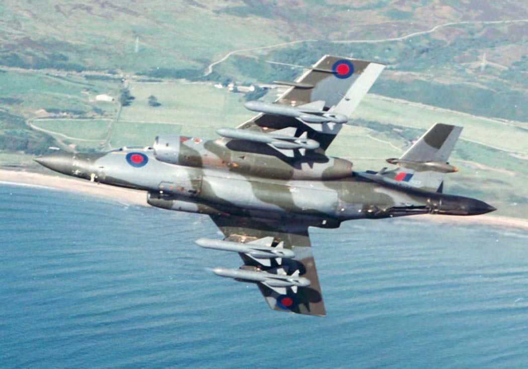 http://www.airwar.ru/image/idop/attack/buccan2/buccan2-26.jpg