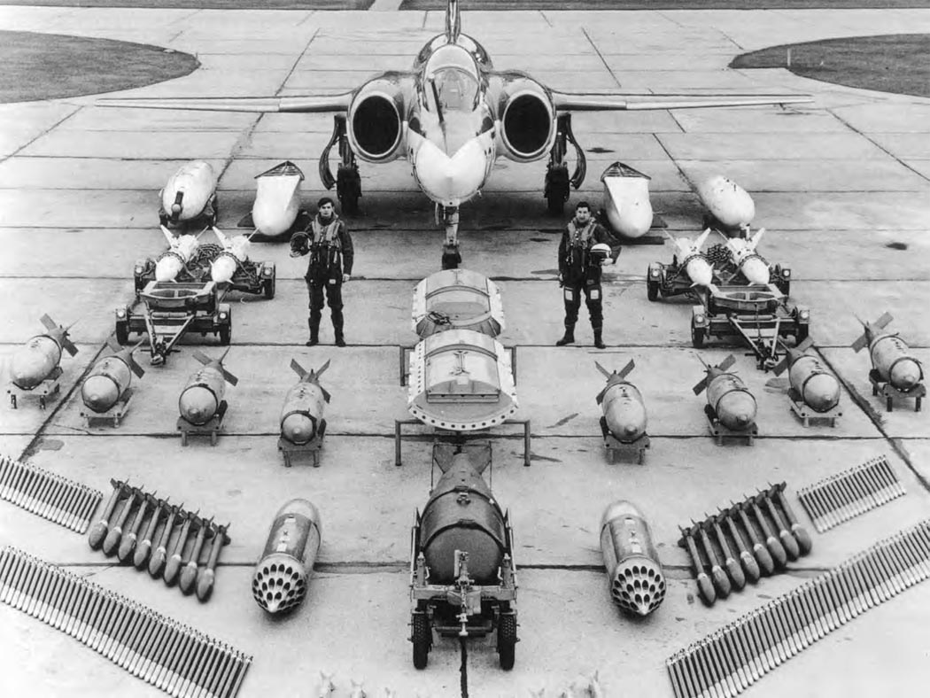 http://www.airwar.ru/image/idop/attack/buccan2/buccan2-36.jpg