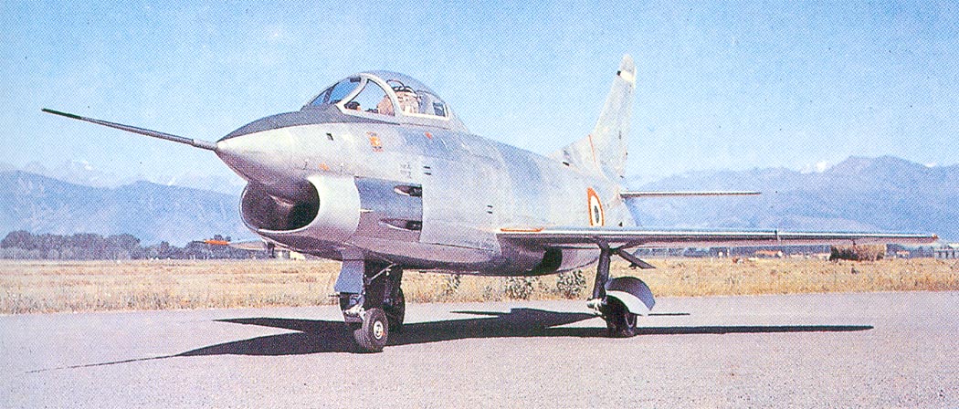 http://www.airwar.ru/image/idop/attack/g91r1/g91r1-4.jpg