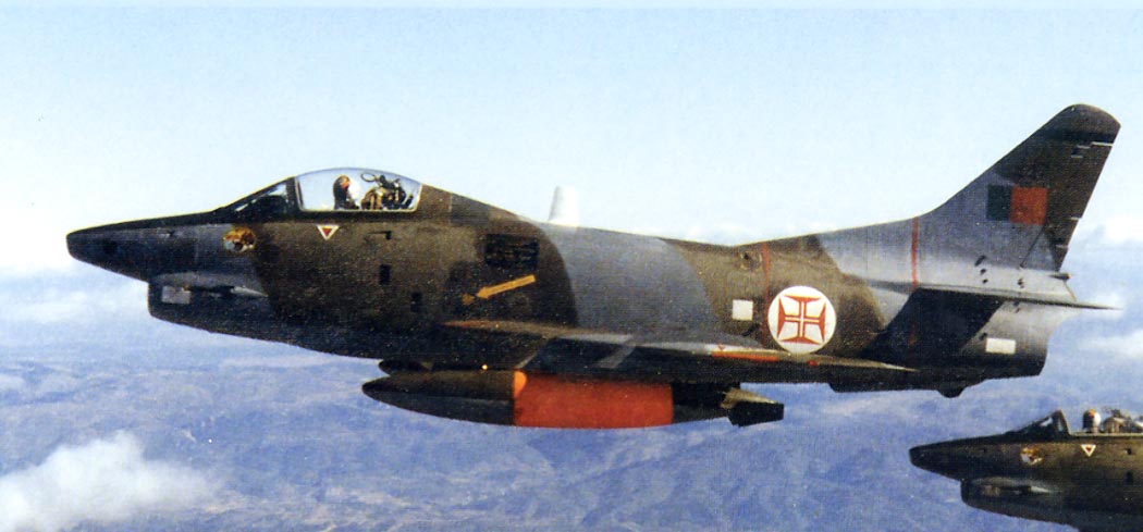 http://www.airwar.ru/image/idop/attack/g91r4/g91r4-1.jpg