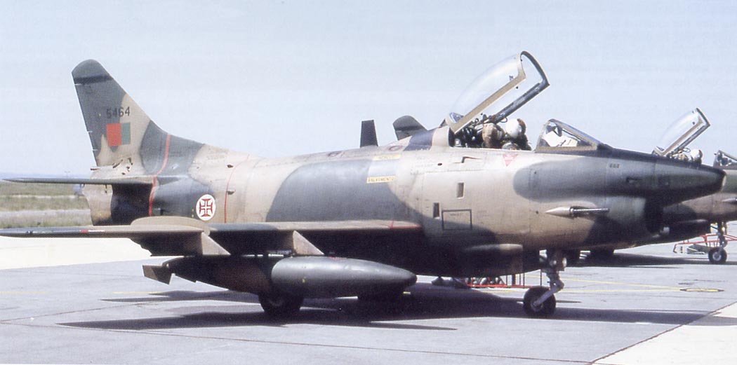 http://www.airwar.ru/image/idop/attack/g91r4/g91r4-2.jpg