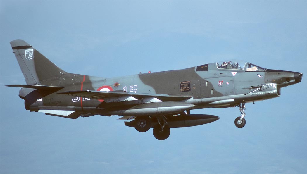 http://www.airwar.ru/image/idop/attack/g91y/g91y-3.jpg