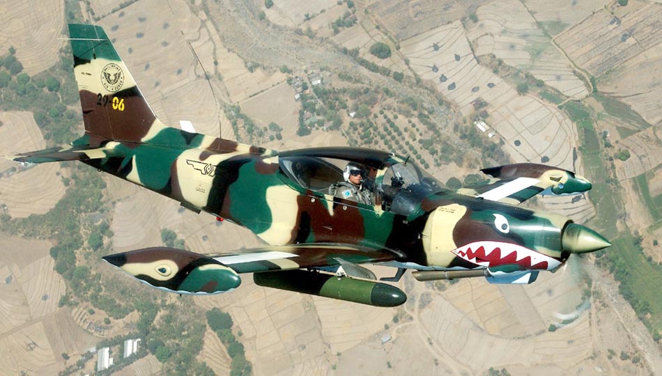 http://www.airwar.ru/image/idop/attack/sf260/sf260-3.jpg