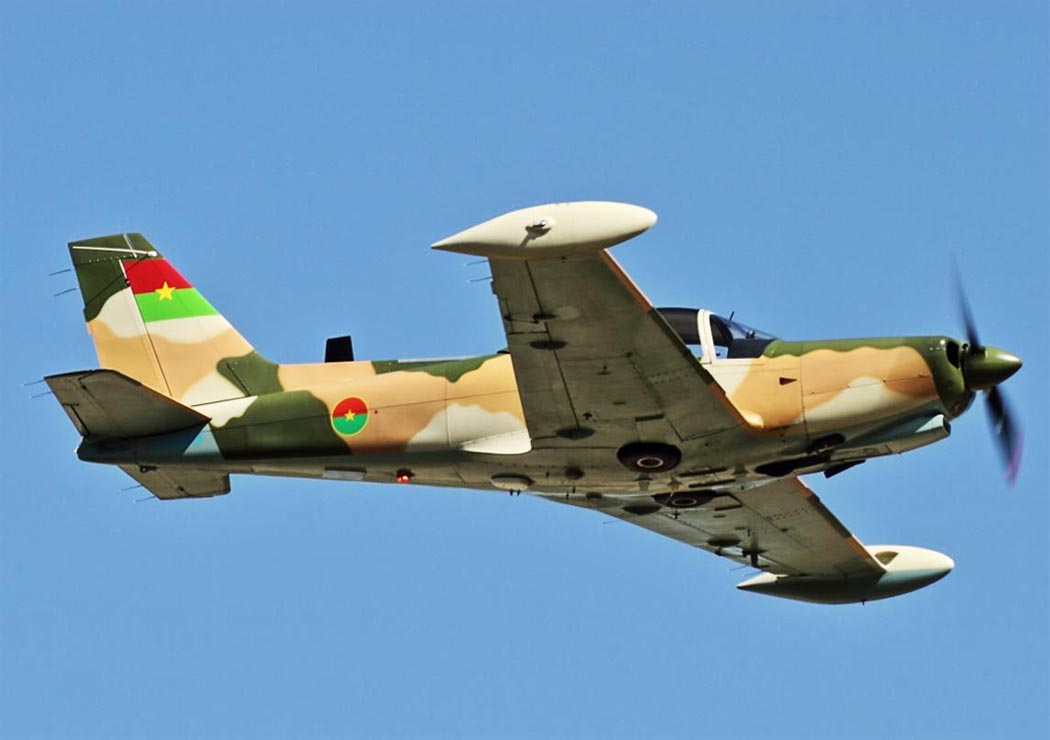 http://www.airwar.ru/image/idop/attack/sf260/sf260-4.jpg
