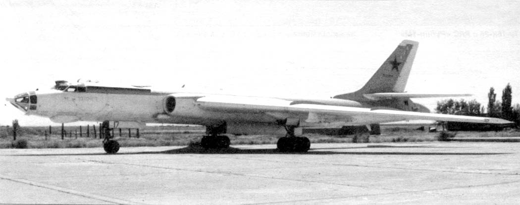 http://www.airwar.ru/image/idop/bomber/tu16k26/tu16k26-9.jpg