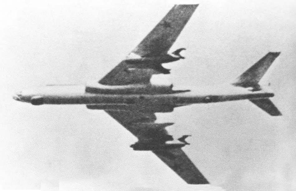 http://www.airwar.ru/image/idop/bomber/tu16ks/tu16ks-14.jpg