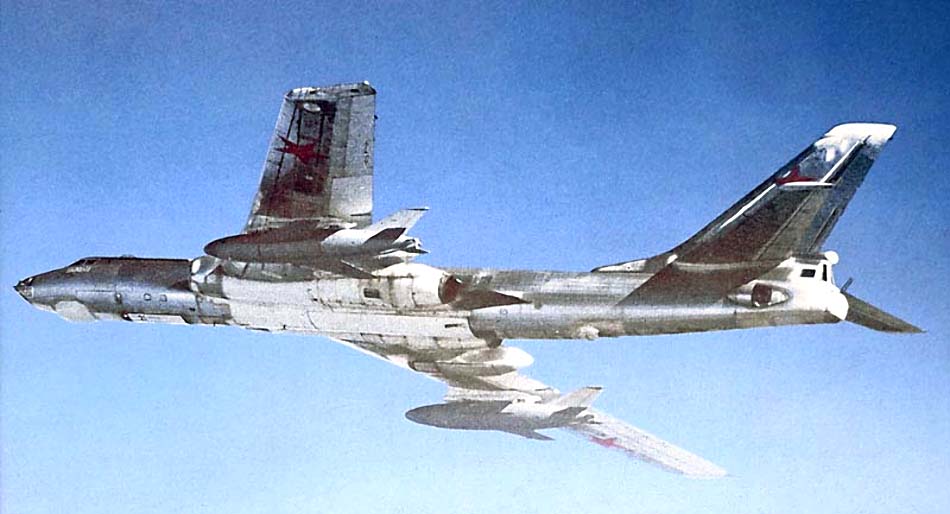 http://www.airwar.ru/image/idop/bomber/tu16ksr/tu16ksr-11.jpg