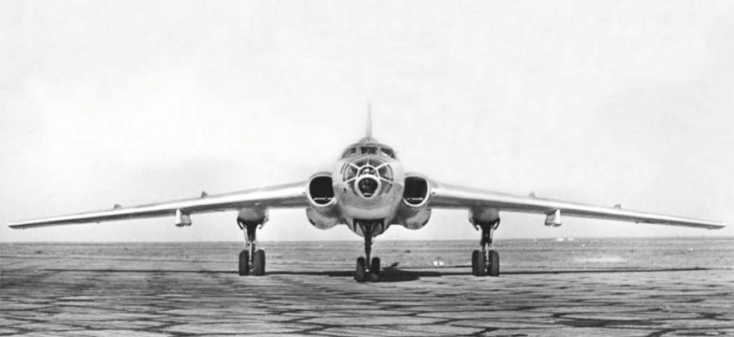 http://www.airwar.ru/image/idop/bomber/tu16ksr/tu16ksr-17.jpg