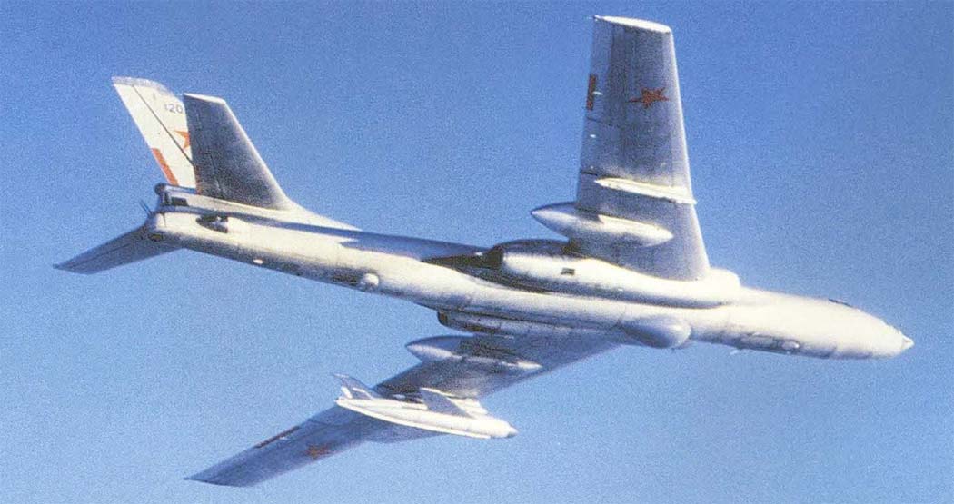 http://www.airwar.ru/image/idop/bomber/tu16ksr/tu16ksr-7.jpg