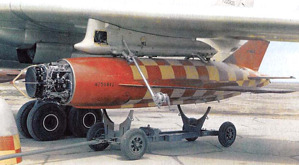 http://www.airwar.ru/image/idop/bomber/tu16ksr/tu16ksr-8.jpg