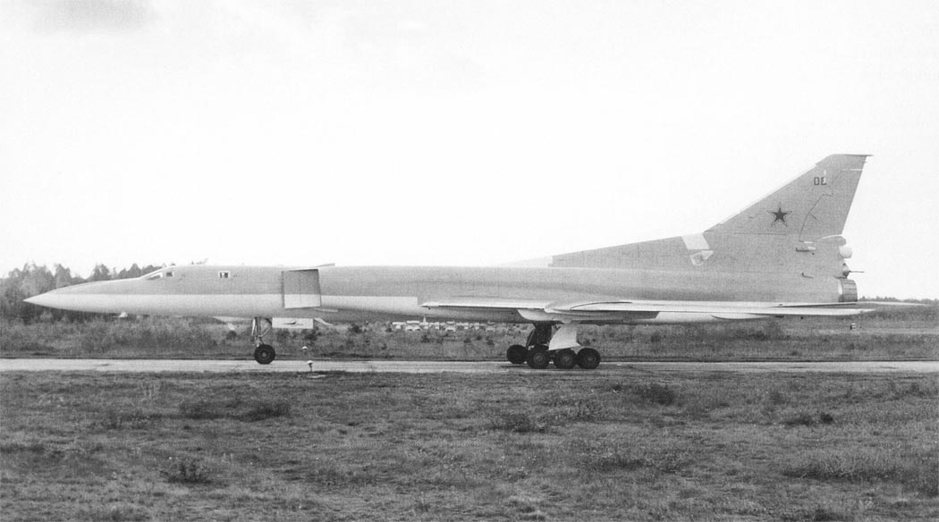http://www.airwar.ru/image/idop/bomber/tu22m2/tu22m2-5.jpg