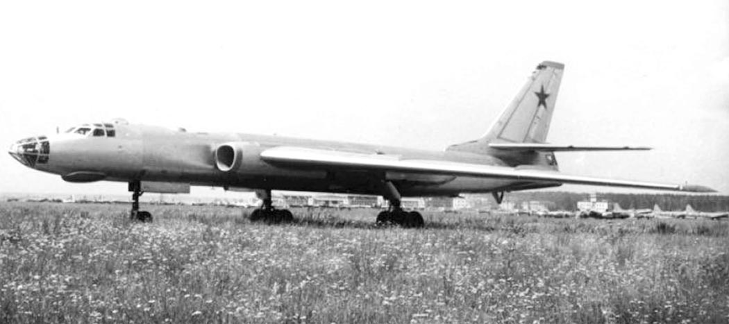 http://www.airwar.ru/image/idop/bomber/tu88/tu88-2.jpg