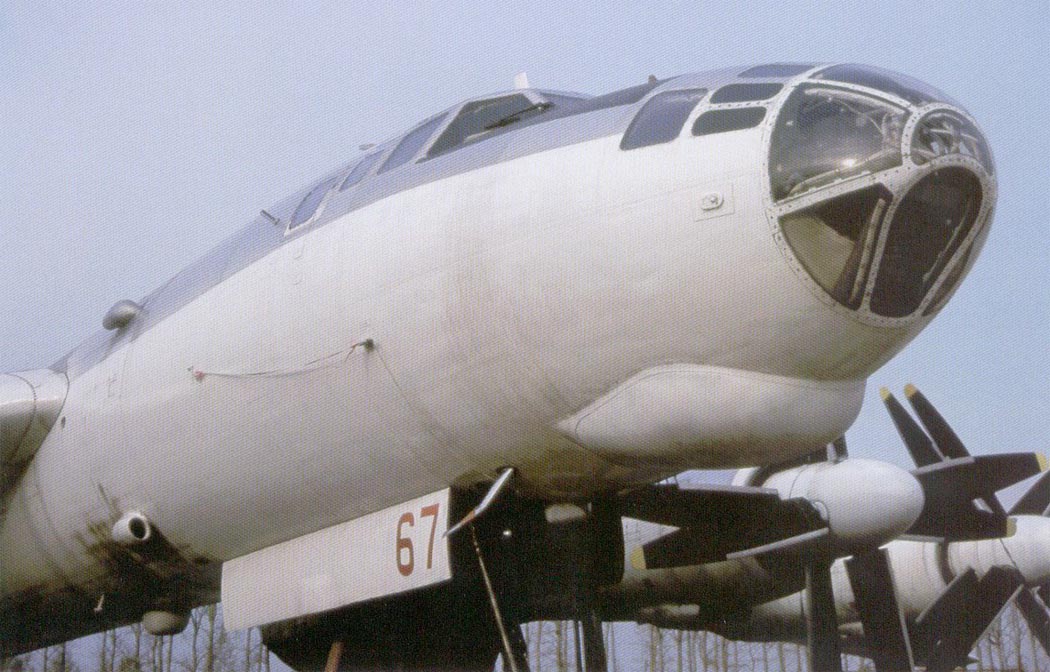 http://www.airwar.ru/image/idop/bomber/tu95m/tu95m-4.jpg