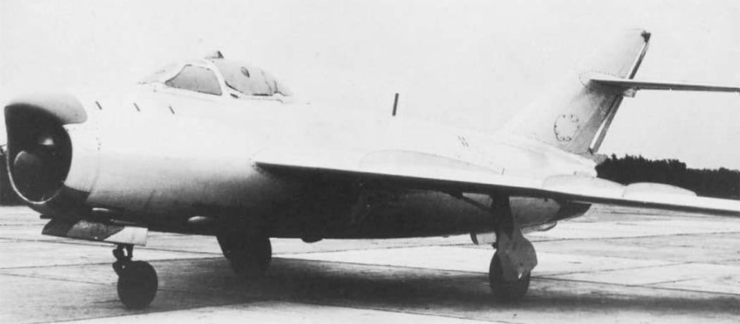 http://www.airwar.ru/image/idop/fighter/j5/j5-2.jpg