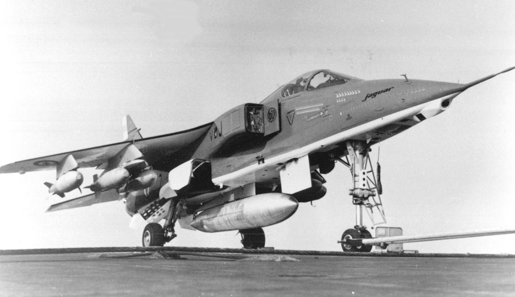 http://www.airwar.ru/image/idop/fighter/jaguarm/jaguarm-1.jpg