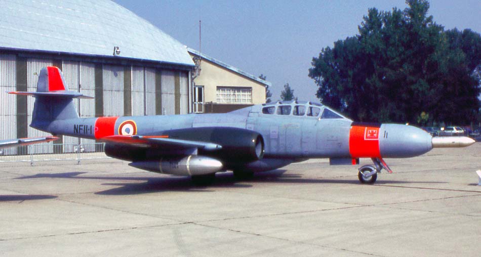 http://www.airwar.ru/image/idop/fighter/meteor11/meteornf11-15.jpg