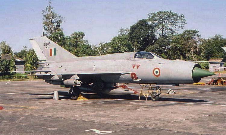 http://www.airwar.ru/image/idop/fighter/mig21fl/mig21fl-8.jpg