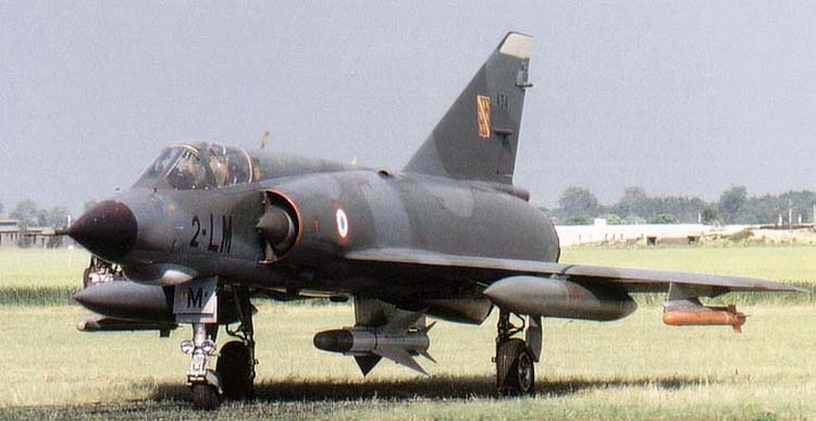 http://www.airwar.ru/image/idop/fighter/mirage3e/mirage3e-3.jpg
