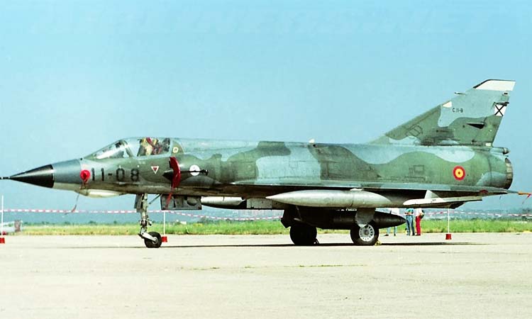 http://www.airwar.ru/image/idop/fighter/mirage3e/mirage3e-8.jpg