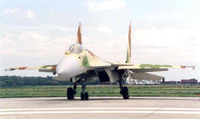 http://www.airwar.ru/image/idop/fighter/su35/su35-6.jpg