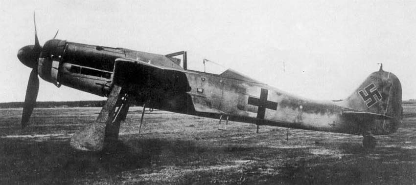 http://www.airwar.ru/image/idop/fww2/fw190d10/fw190d10-1.jpg