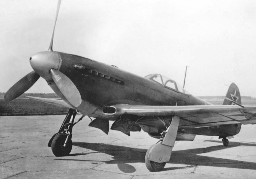 http://www.airwar.ru/image/idop/fww2/yak3vk107/yak3vk107-3.jpg