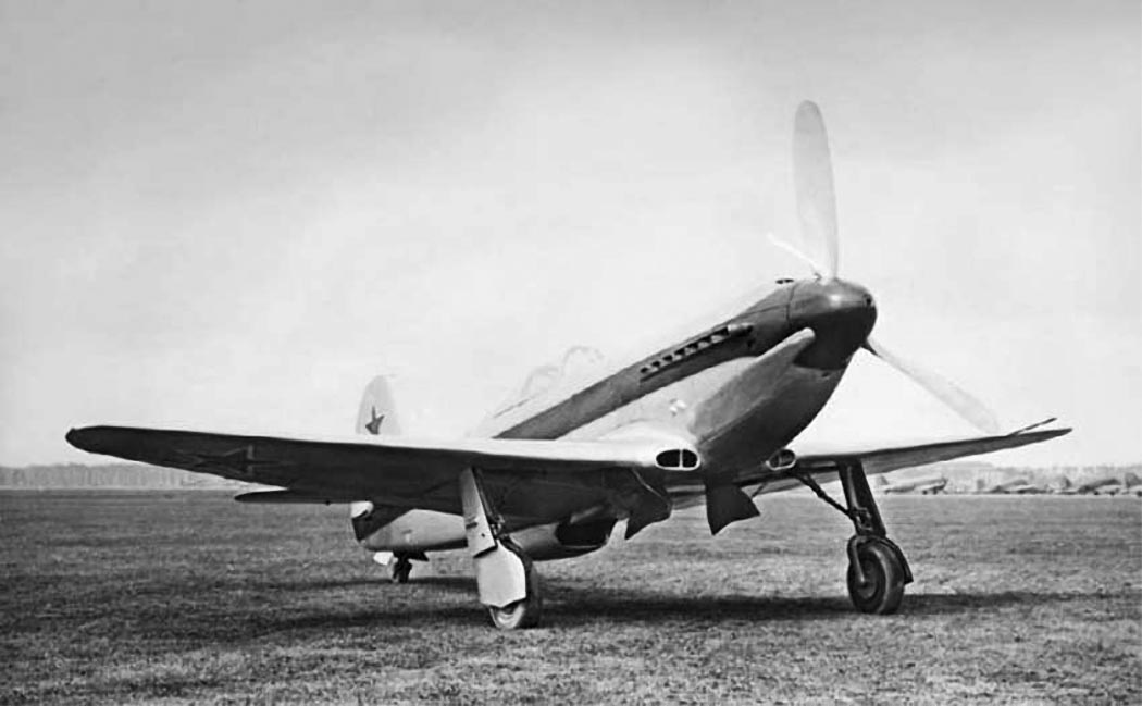 http://www.airwar.ru/image/idop/fww2/yak3vk107/yak3vk107-8.jpg