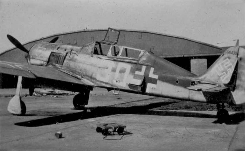 http://www.airwar.ru/image/idop/other2/fw190s/fw190s-9.jpg